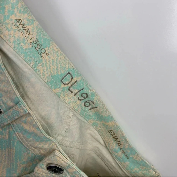 NEW DL1961 Snakeskin Print Emma Leggings Skinny Jeans Size 28 - Picture 3 of 9